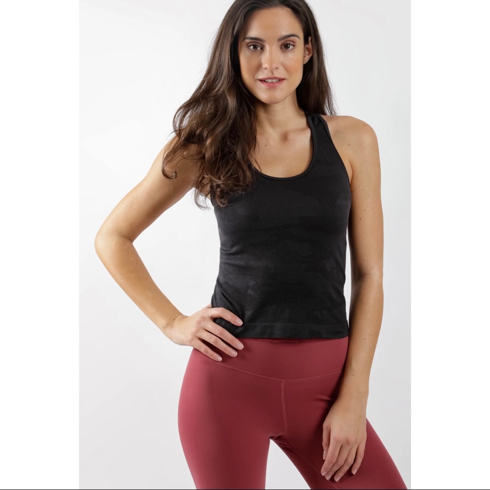 90 degree by Reflex Racerback Camo Navy/ Black sz XS